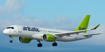 Air Baltic plane