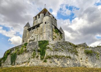 Cesar Tower. Illustrative