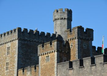 Castle. Illustrative