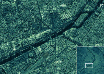 Photo of Paris by ICEYE