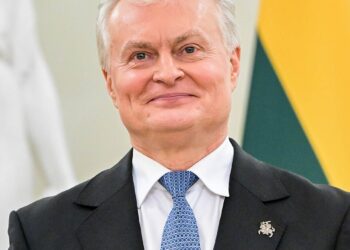 Gitanas Nauseda