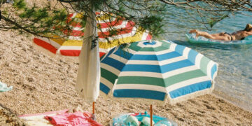 The tourist season begins in Central Europe and on the Black Sea. Poland, Croatia, Bulgaria and Romania expect a strong summer
